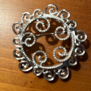 Sarah Coventry Vintage Silvertone Swirl Brooch